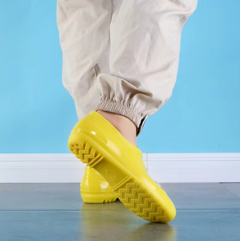 Bottes isolantes résistantes à l'usure