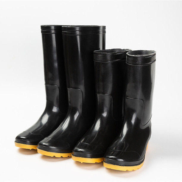 93eacb18-3347-4971-9c99-c4c10578814c_bottes_wellington_en_pvc_noir_industriel_multihauteur_à_lame_antidérapante_sole_jaune.jpg